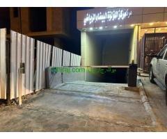 بوابة دخول وخروج السيارات