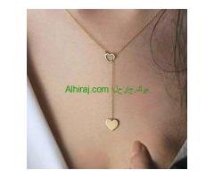 متجر لبيع ادوات التجميل
